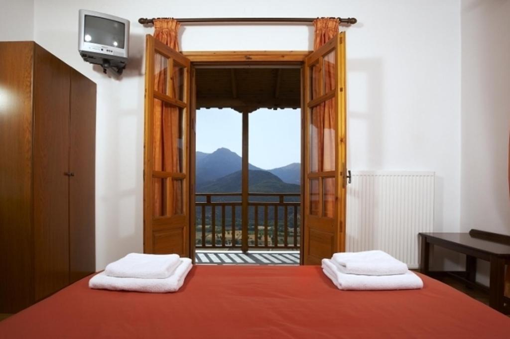 Hotel Semeli Goura Exterior photo