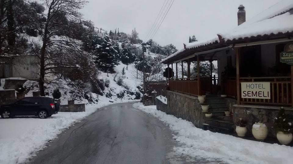Hotel Semeli Goura Exterior photo